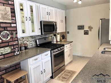 2653 Brentwood Ave, Burley, ID 83318 - photo 5