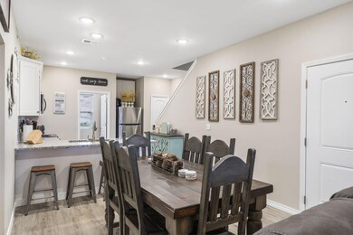 3103 S Vineyards Terrace Unit 6 (7)