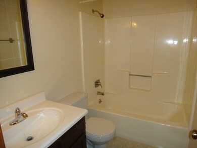 112 Highland Ct, Jacksonville, NC 28540 - photo 7