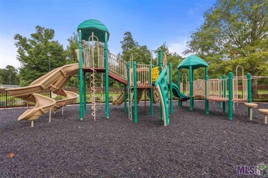 12807 Fowler Dr, Walker, LA 70785 - photo 4