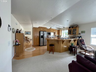 Kitchen/Living Room