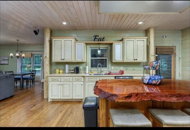 20 Spring Cove Rd, Florence, AL 35634 - photo 6