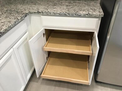 EDN 2014 lower kit cabinets with pull ou