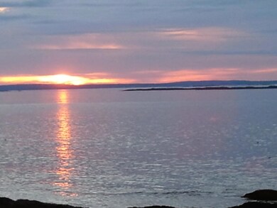 51 Oceanside Ct, Bailey Island, ME 04003 - photo 5