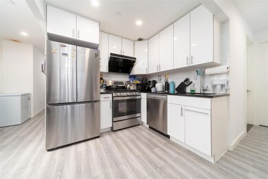 144-27 Sanford Ave unit 4, Flushing, NY 11355 - photo 5