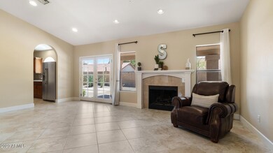 3619 E Goldfinch Gate - 02