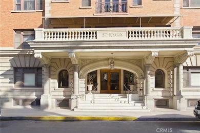 Saint Regis Apartments unit 509, Long Beach, CA 90802 - photo 3