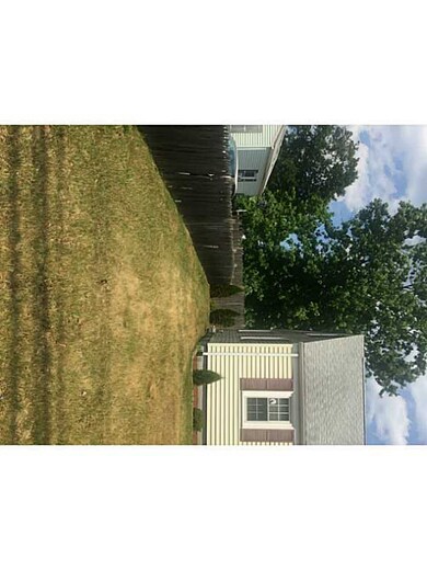 71 Strawberry Field Rd, Warwick, RI 02886 - photo 2