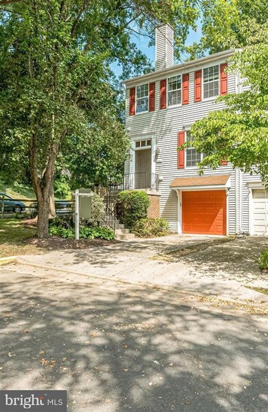 5801 Walden Commons Ct unit 130, Burke, VA 22015 - photo 2