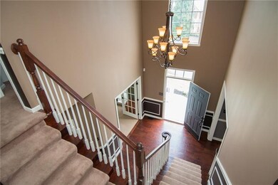 Foyer 200 Sandcreek Drive