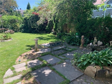 17 Bull St unit 1, Newport, RI 02840 - photo 4