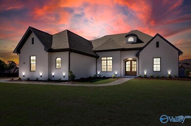22938 Gunner Circle, Athens, AL 35613