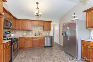 11753 Cloverview Drive_32