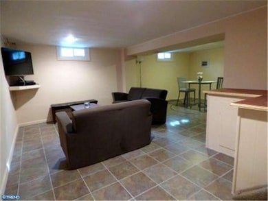 1080 Cherry Ln, Southampton, PA 18966 - photo 4