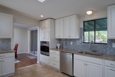 Lots of Cabinets!