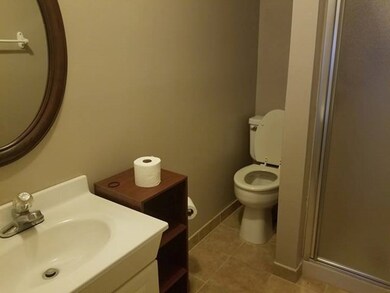 629 College Hill Cir, Eufaula, AL 36027 - photo 3