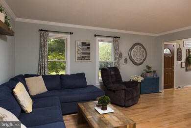 623 Tanglewood Dr, Sykesville, MD 21784 - photo 4