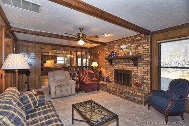 Here's the view as you enter the family room from