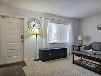 2111 Lakeview Dr unit 3C, Sebring, FL 33870 - photo 3