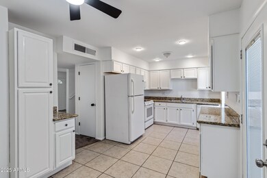 3840 N 43rd Ave unit 78, Phoenix, AZ 85031 - photo 6