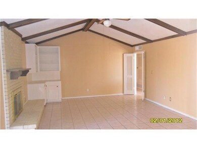 10601 Vista Lomas Dr, El Paso, TX 79935 - photo 4