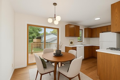 8983 Vinewood Ln N, Maple Grove, MN 55369 - photo 2