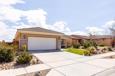 1282NOverlandTrailsCir-01