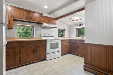 S103W30227 Lakeside Dr, Mukwonago, WI 53149 - photo 4