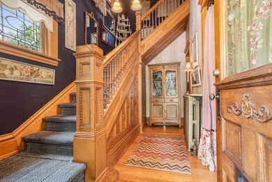 306 N Marshall Ave, Marshall, MI 49068 - photo 4