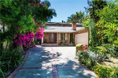 22018 Dumetz Rd, Woodland Hills, CA 91364 - photo 3