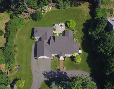 545 Harrington Ave, Concord, MA 01742 - photo 3