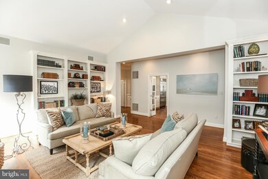 3815 Village Park Dr, Chevy Chase, MD 20815 - photo 6