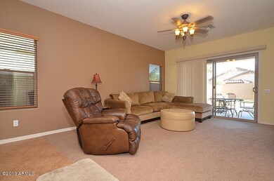 familyroom_700