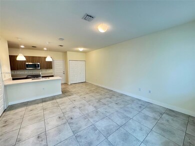 4802 NW 83rd Path, Doral, FL 33166 - photo 3