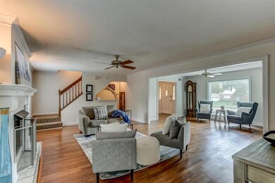 Picture of den looking back toward living room. As