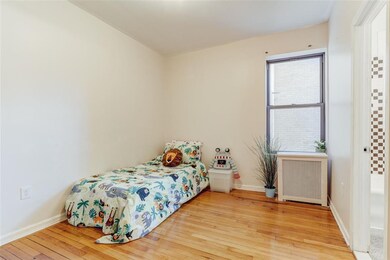 117 Kensington Ave unit 304R, Jersey City, NJ 07304 - photo 2
