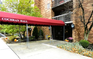 Cochran Hall Condominium unit 512, Pittsburgh, PA 15243 - photo 3