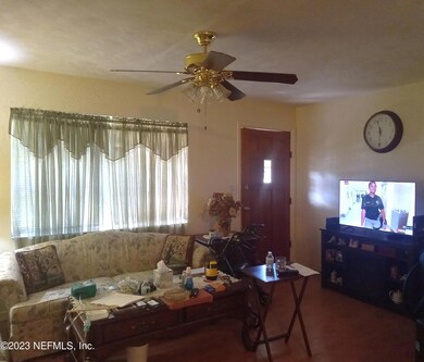 20181 SW Rainbow Lakes Blvd, Dunnellon, FL 34431 - photo 5