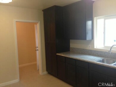 13009 S Aranbe Ave, Compton, CA 90222 - photo 4