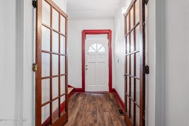 3-web-or-mls-1526DevineSt_03