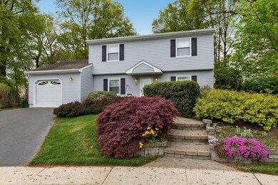 11 Union Hill Ln, Hazlet, NJ 07730 - photo 3