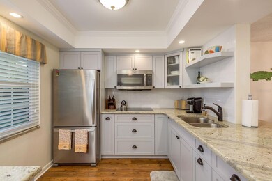 952 Virginia St unit 105, Dunedin, FL 34698 - photo 4