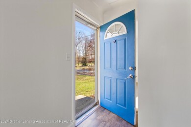 6420 Coulson Ct, Lansing, MI 48911 - photo 3