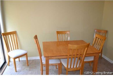 9009 Brandywyne Dr, Louisville, KY 40291 - photo 4