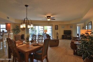 Dining Room (2)