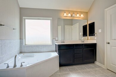 6905 Hoffman St, Houston, TX 77028 - photo 7