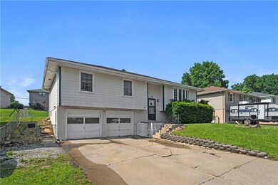 120 Highland Rd, Lansing, KS 66043 - photo 2