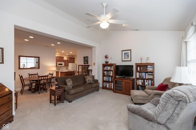 6900 Park Square Dr unit B, Avon, IN 46123 - photo 5