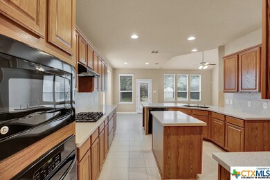 10615 Carmona, Helotes, TX 78023 - photo 7