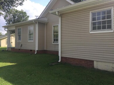 438 A & B Battle Ave, Murfreesboro, TN 37129